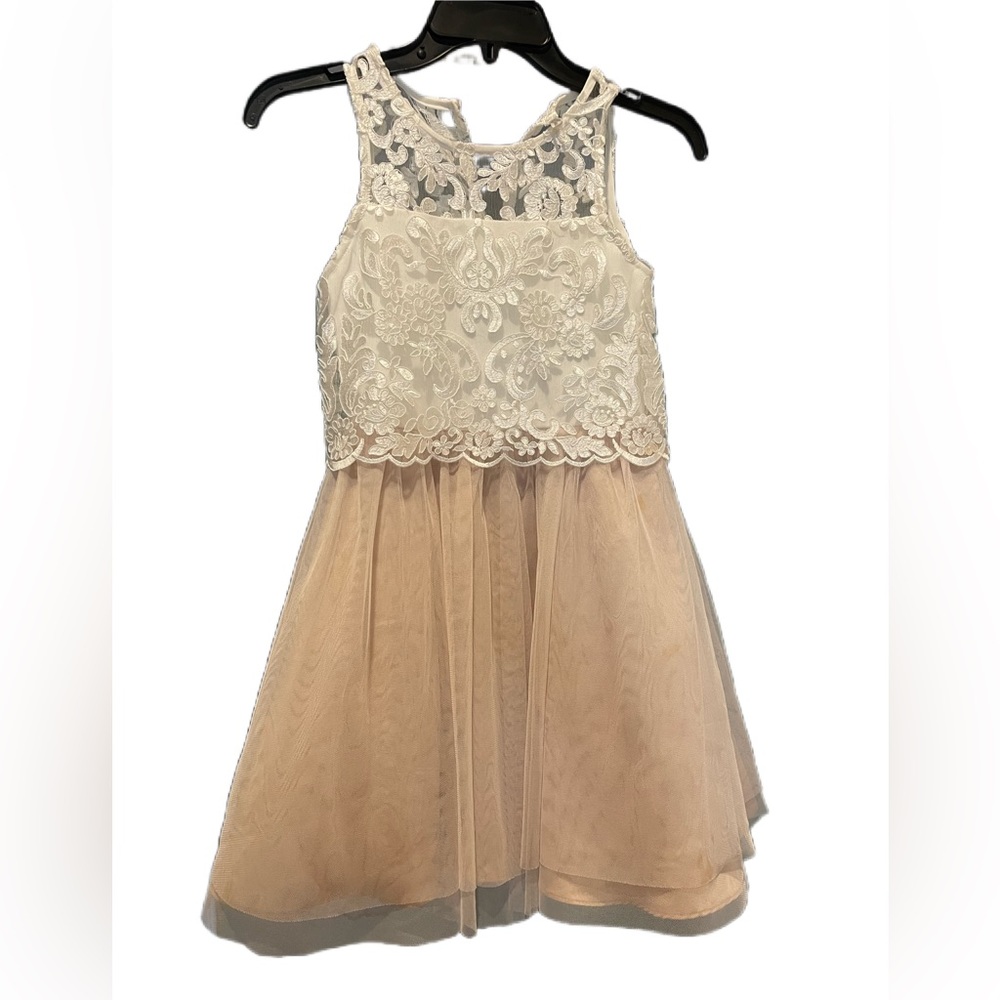Rare editions lace floral Girls dress . Cream and ivory. Worn once.